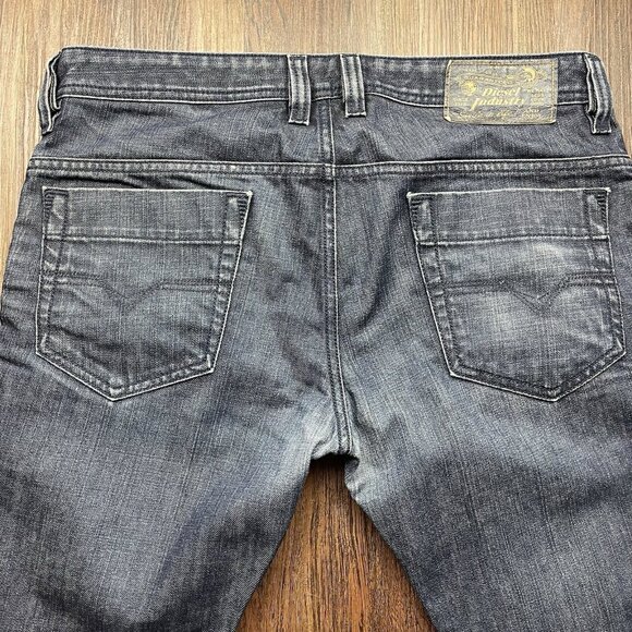 Diesel Jeans Mens 31x32 Blue Denim Safado Slim Straight Button Fly Prep USA Dark - Picture 4 of 11